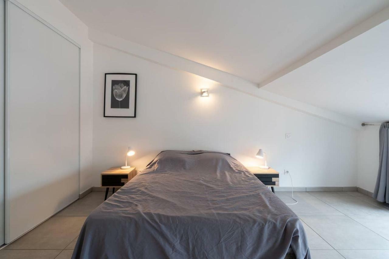 303 - Appartement Duplex Moderne - Jeanne D'Arc, Toulouse Ngoại thất bức ảnh